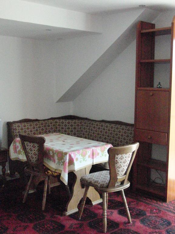 Guesthouse Herriot Шпринге Экстерьер фото